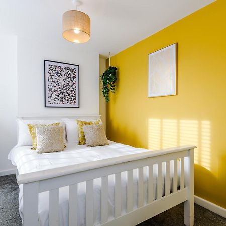 Large 7 Bedroom Town House In Chester City Centre Zewnętrze zdjęcie