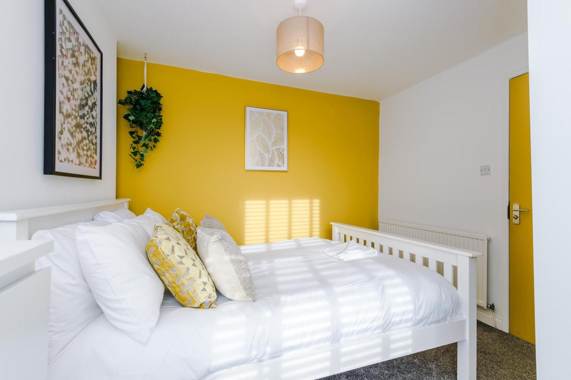 Large 7 Bedroom Town House In Chester City Centre Zewnętrze zdjęcie