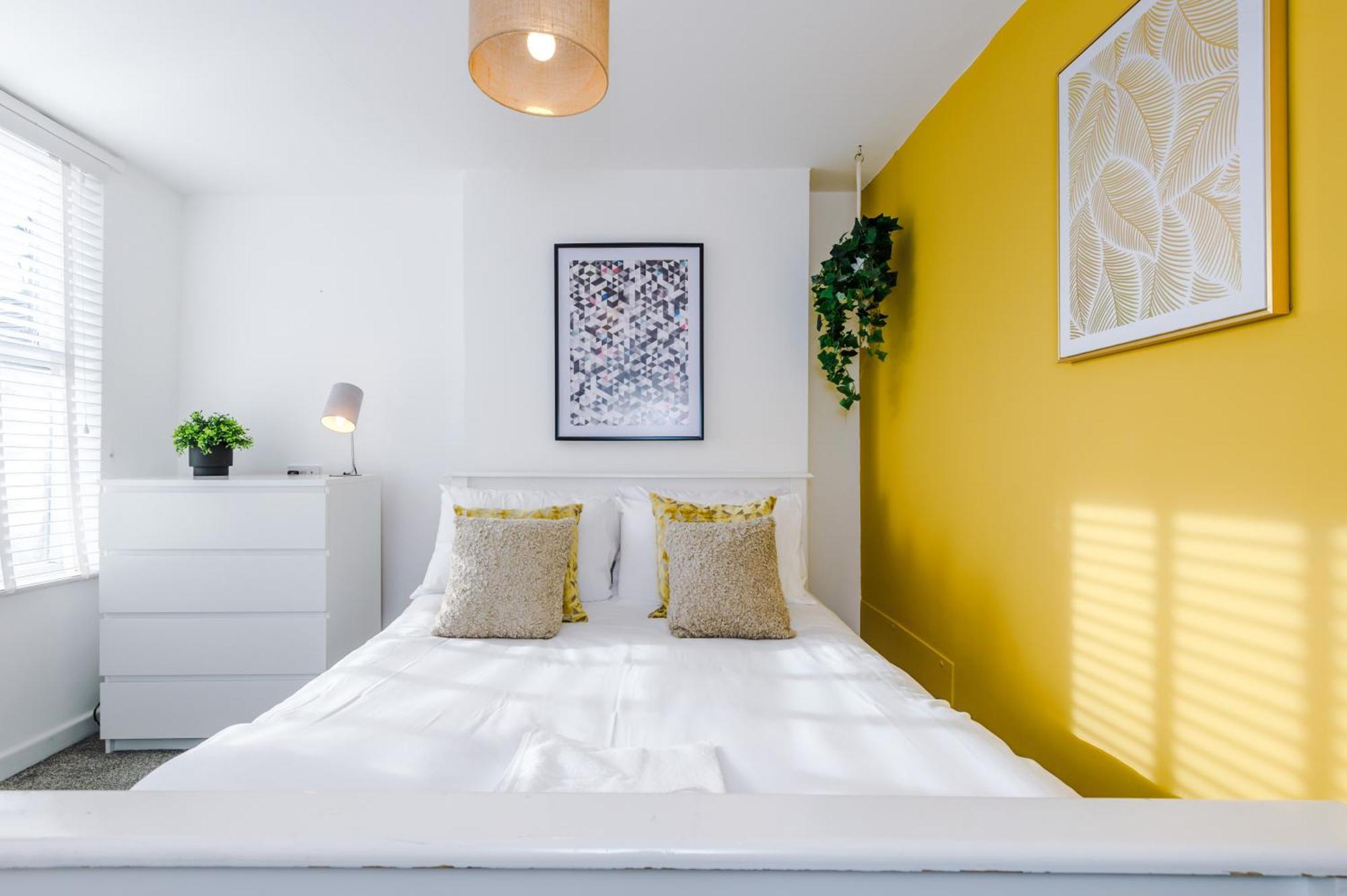 Large 7 Bedroom Town House In Chester City Centre Zewnętrze zdjęcie