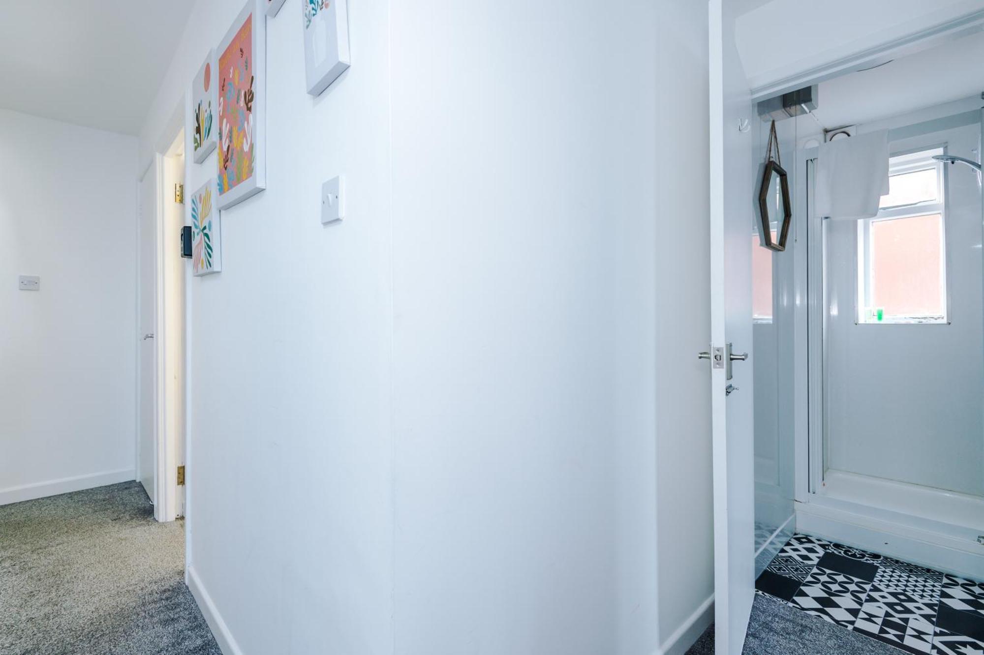 Large 7 Bedroom Town House In Chester City Centre Zewnętrze zdjęcie